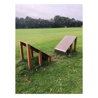 Outdoor Fitnessgerät: Kleine Kletterrampe