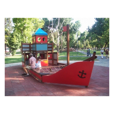 Spielanlage Schiff für Spielplatz und Kindergarten