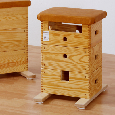 Sprungkasten 3-teilig klein, Nadelholz mit Kunstlederbezug v. Sportgeräte Langer