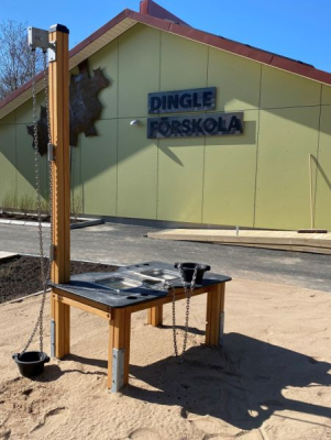 Matschtisch 2 für Spielplatz und Kindergarten