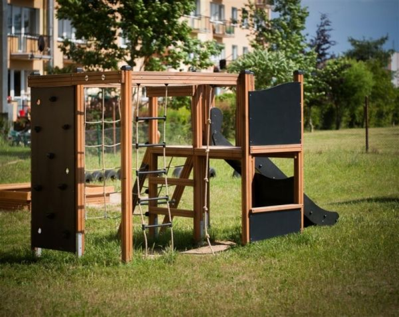 Spielkombination Kletterkiosk für Spielplatz und Kindergarten