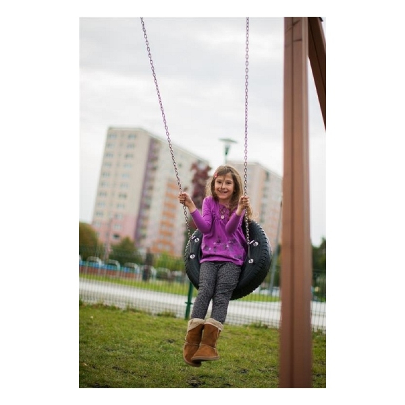 Spielkombination Rutschturm mit Reifenschaukel für den Spielplatz