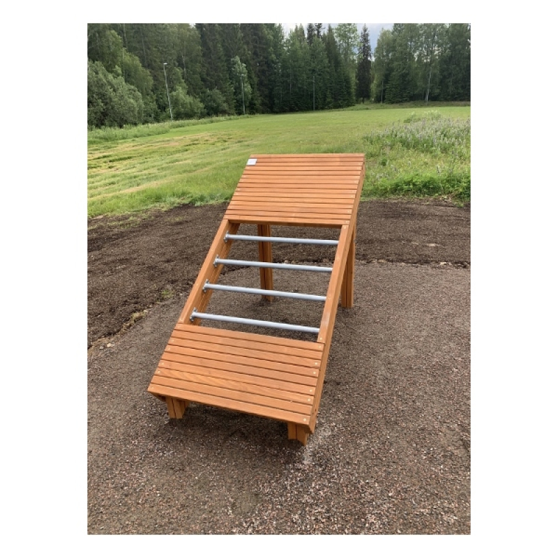 Outdoor Fitnessgerät: Roman Bench