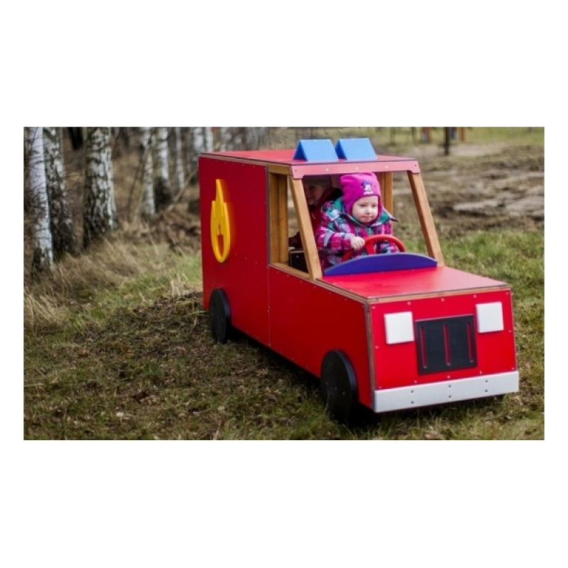 Feuerwehr-LKW für Spielplatz und Kindergarten