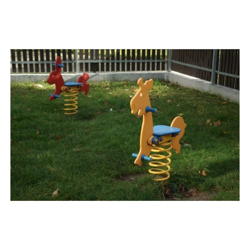 Federwippe Giraffe für Spielplatz und Kindergarten
