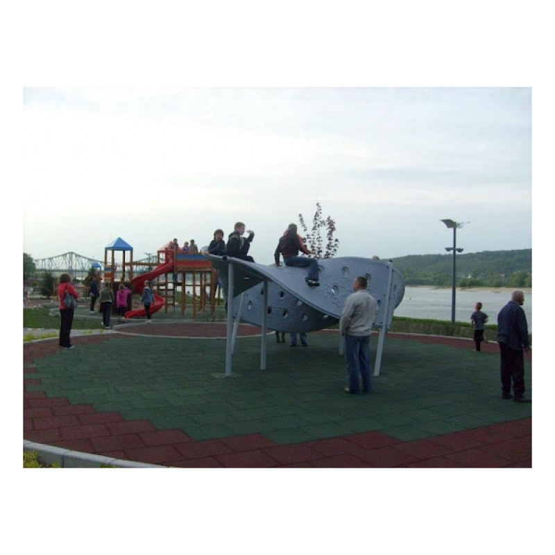 Klettergerüst Aztekenschleife für Spielplatz und Kindergarten