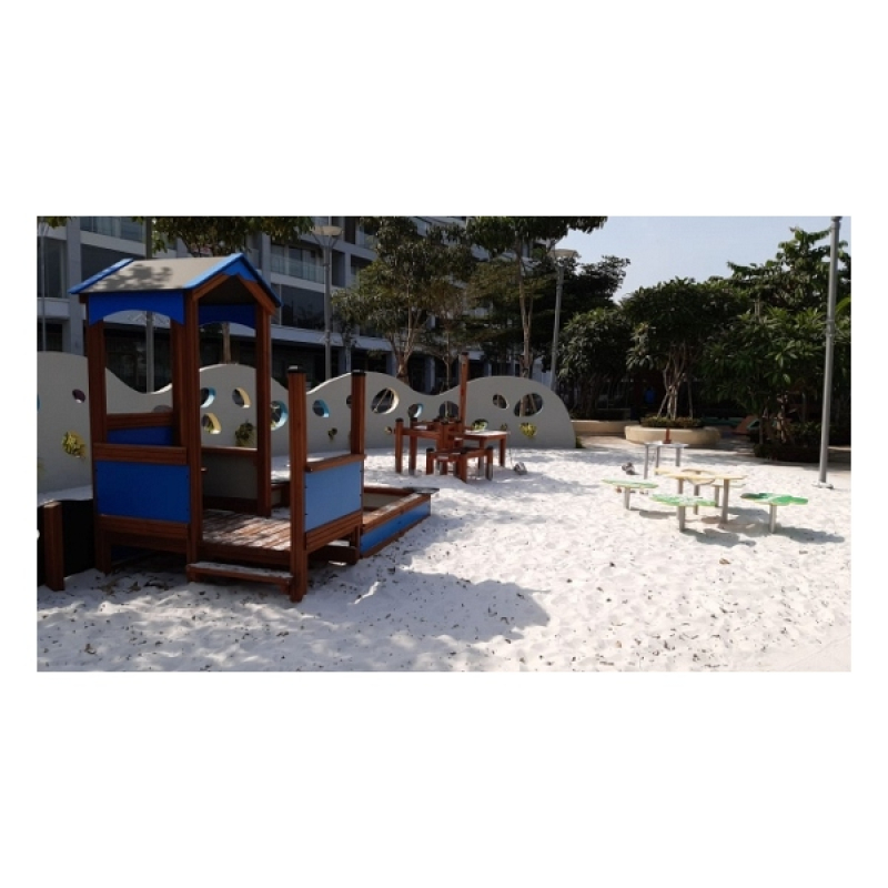 Klee-Tisch für Spielplatz und Kindergarten
