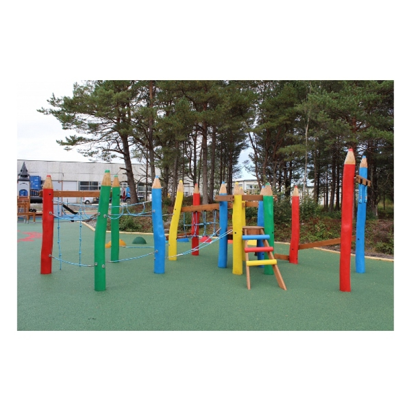 Kletterkombination Buntstifte für Spielplatz und Kindergarten