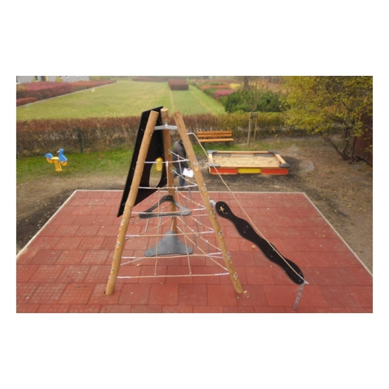 Klettergerüst Tipi 2 für Spielplatz und Kindergarten