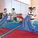 Spiegelwand für Turnhalle in Kindergarten, Krippe